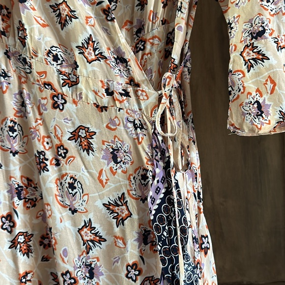 Hayden Floral Wrap Dress with ruffles! - Picture 7 of 16